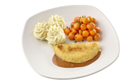 Zoutarm Omelet champignon in Provencaalse saus, Parijse worteltjes en aardappelpuree